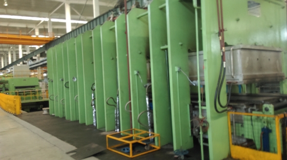 কেনা 3600T রাবার কনভেয়র বেল্ট ভলকানাইজিং প্রেস online manufacture