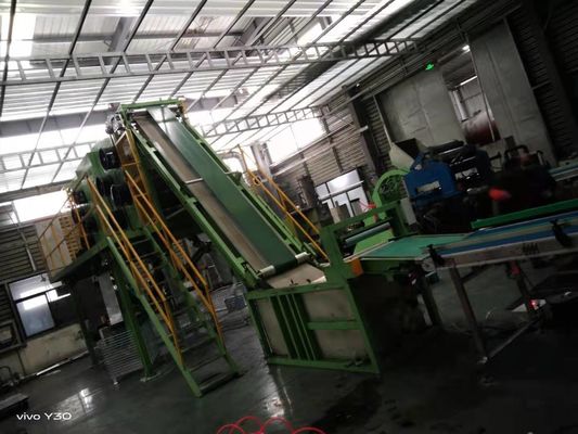 ভালো দাম SGS রাবার শীট কুলিং মেশিন 16mm ব্যাচ অফ কুলার রাবার কম্পাউন্ড ফিল্ম অনলাইন