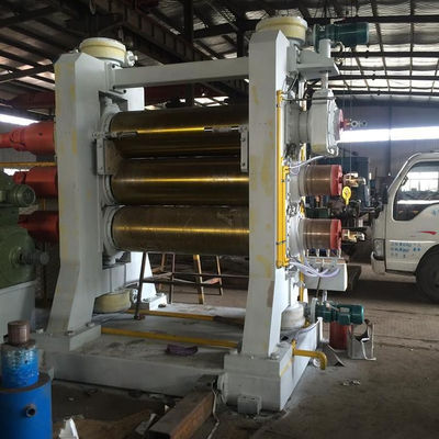 ভালো দাম 200℃ সর্বোচ্চ তাপমাত্রা 3 রোল ক্যালেন্ডার মেশিন 0-20m/মিনিট রোলার গতি অনলাইন