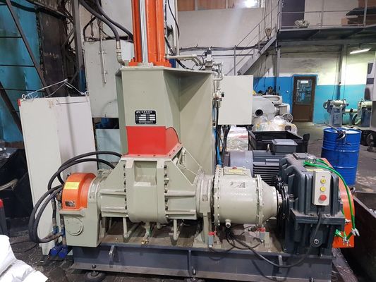 ভালো দাম ডবল খাদ সঙ্গে PLC নিয়ন্ত্রণ রাবার Kneader মেশিন অনলাইন
