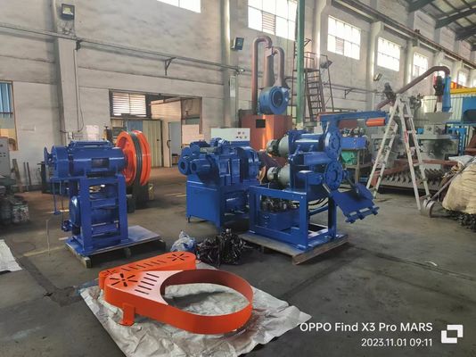 ভালো দাম সেমি অটোমেটিক টায়ার রিং টায়ার স্ট্রিপ টায়ার ব্লক কাটার মেশিন তিন ইন্টিগ্রেটেড অনলাইন