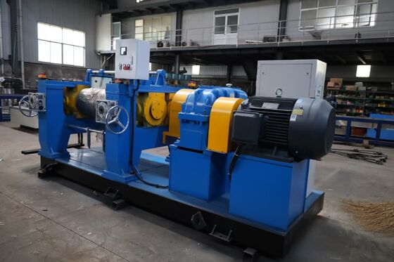 ভালো দাম নিরাপত্তা স্টপ সুইচ, স্থিতিশীল অপারেশন এবং শিল্প ব্যবহারের জন্য শীতল কাস্ট আয়রন রোলার সহ স্বয়ংক্রিয় রাবার মিশ্রণ মিল মেশিন অনলাইন