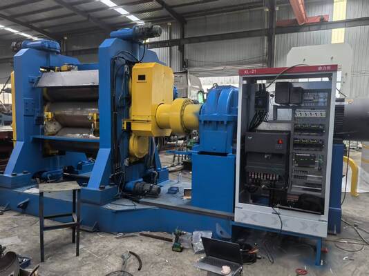 ভালো দাম Automatic PLC High-quality 3-roll Rubber Calenders Are Used In Motorcycle Tyre Tread Production Lines. অনলাইন