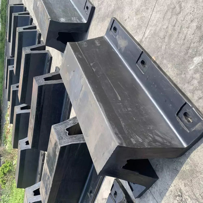 নাম